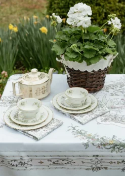 Tapestry Napkins Set