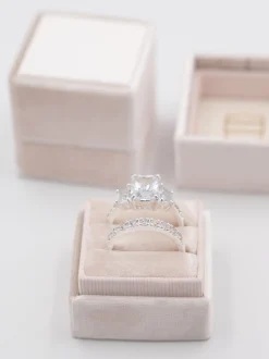 The Antonia Classic Double