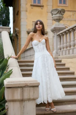 The Carolena Set in White Chantilly Lace