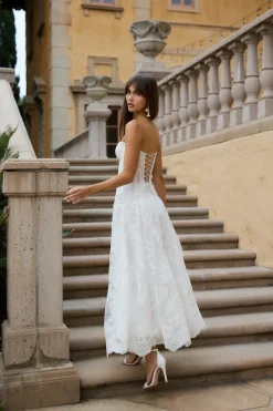 The Carolena Set in White Chantilly Lace