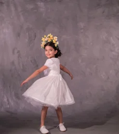 The Clementine in White