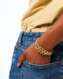 The Graduated Link Bracelet in Gold