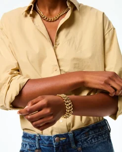 The Graduated Link Bracelet in Gold