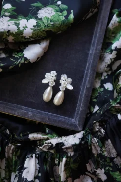 The Meredith Pearl Drop