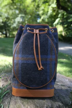 The Novelty Lily Bag