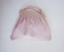 The Pouch in Sakura