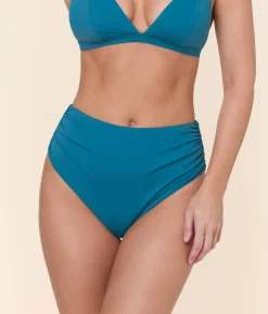 The Sicily Bikini Bottom in Ocean