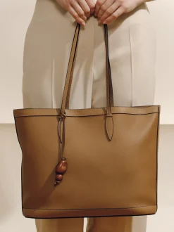 The Tote in Camel Nappa