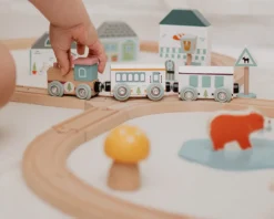 Train Set Woodland Animal