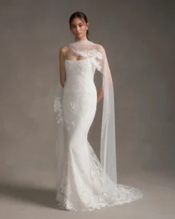 Tulle Scarf with Lace