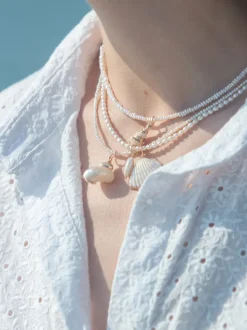 Turbo Shell Charm in White