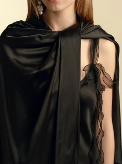 Twist Capelet in Black