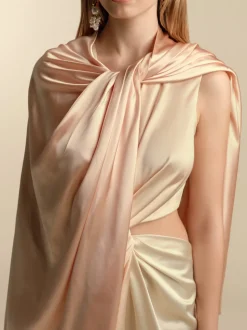 Twist Capelet in Pale Peach