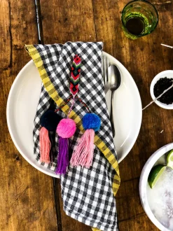 Two-Tone Gingham Napkins in Natural & Aqua, Set of 4