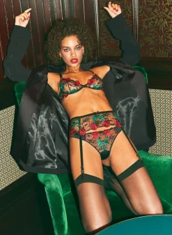 Vampire Rose Embroidery Demi Bra