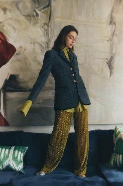 Victoria Dorset in Plaid