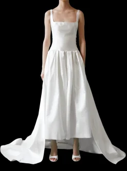 Watteau Train | STYLE 135