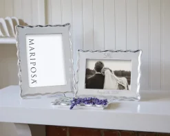 Wavy Engravable Frame