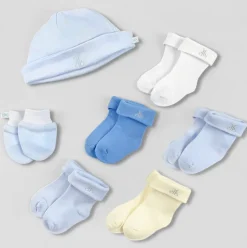 Welcome Baby Clothes Posy