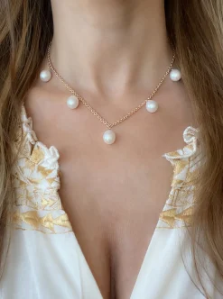 White Pearl Dangling Necklace