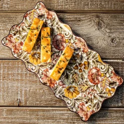 Willa 16" Hostess Tray in Amber