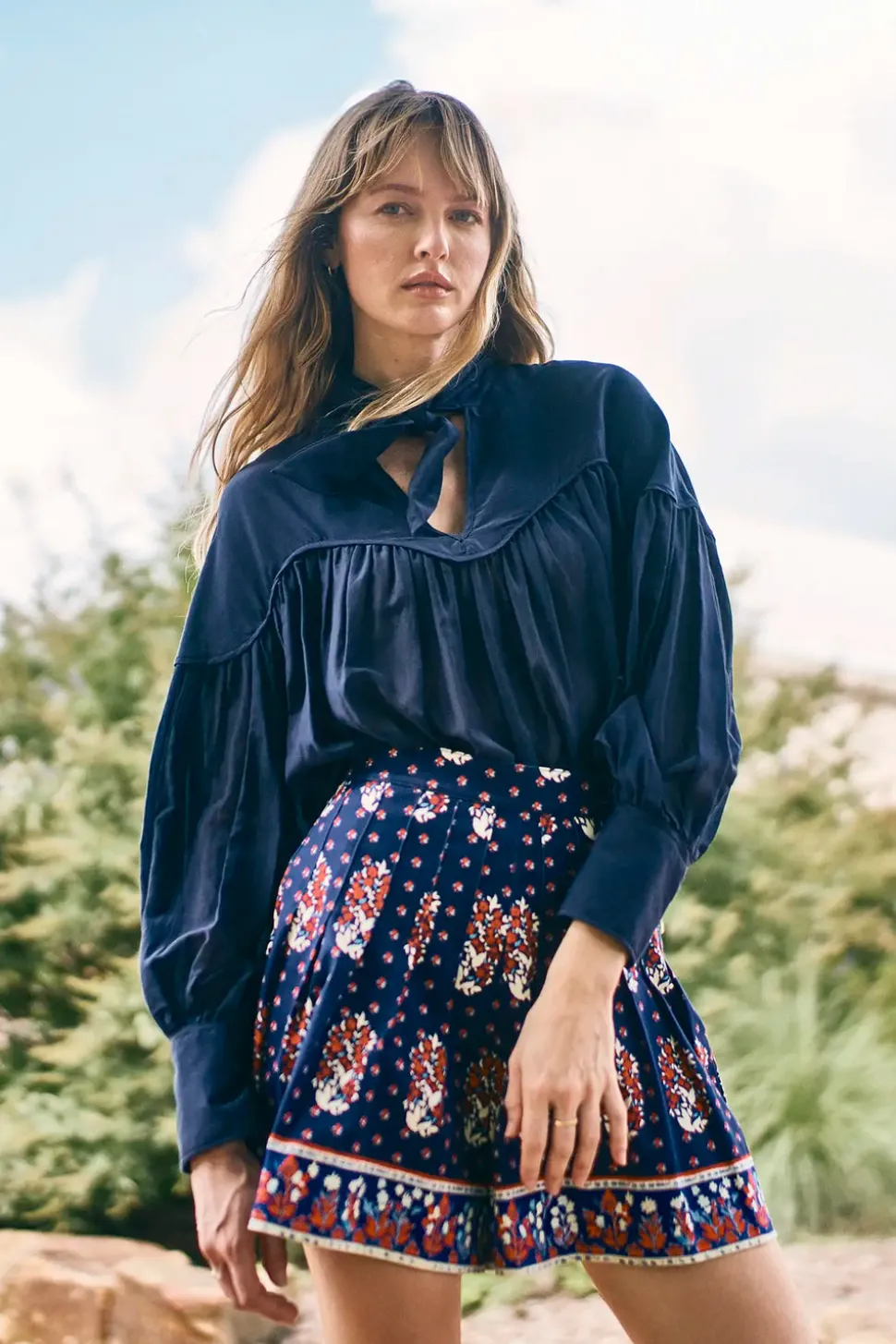 Willa Short in Fall Floral Navy