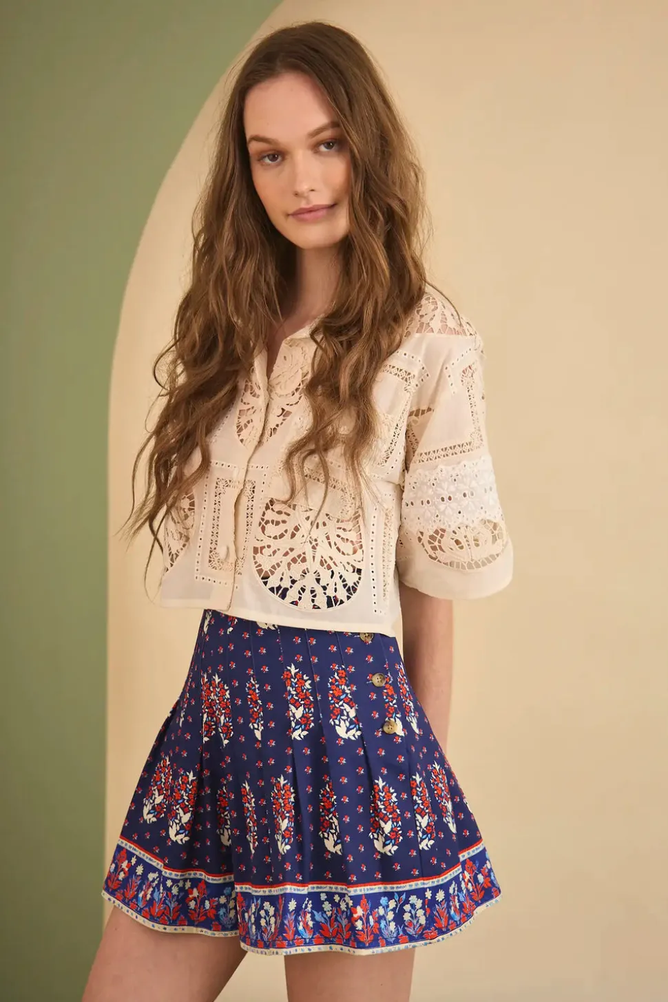 Willa Short in Fall Floral Navy