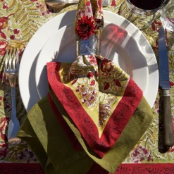 Winter Garden Wreath Napkins Red & Green, Set of 6
