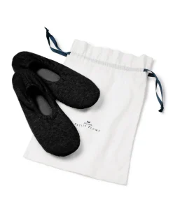 Women’s Cashmere Slippers in Black