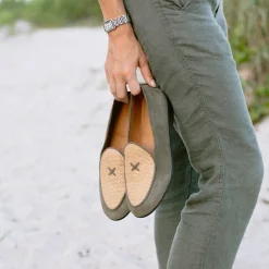 Women's Olive Raffia Milano Loafer