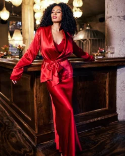 Women’s Silk Short Robe in Bordeaux