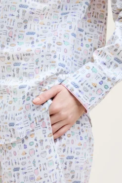 Women’s Twill Pajama Set in Baking Spirits Bright