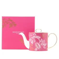 Wonderlust Tonquin Teapot in Pink