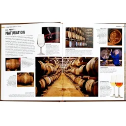 World Whiskey Book in Bonded Leather