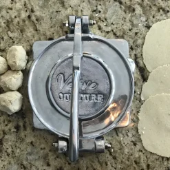 XL Tortilla Press in Polished Aluminum