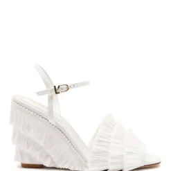 Yves Fringe Wedge in White Raffia